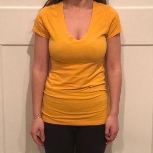 Wet Seal V-Neck Gold/Yellow Tee Large